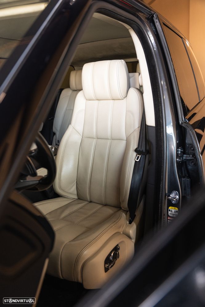 Land Rover Range Rover 4.4 SDV8 Autobiography - 15
