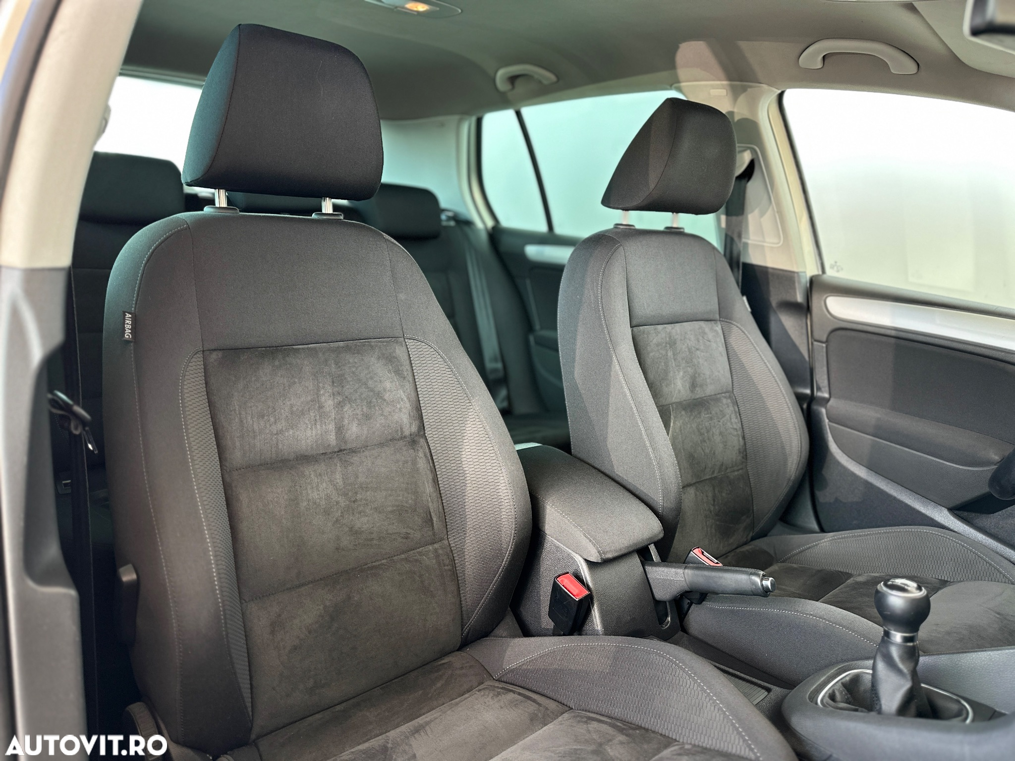 Volkswagen Golf 1.4 TSI Highline - 13