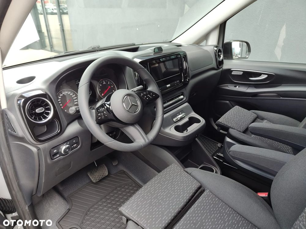 Mercedes-Benz Vito - 10