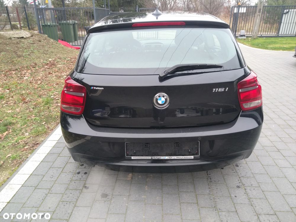 BMW Seria 1 116i Sport Line - 10