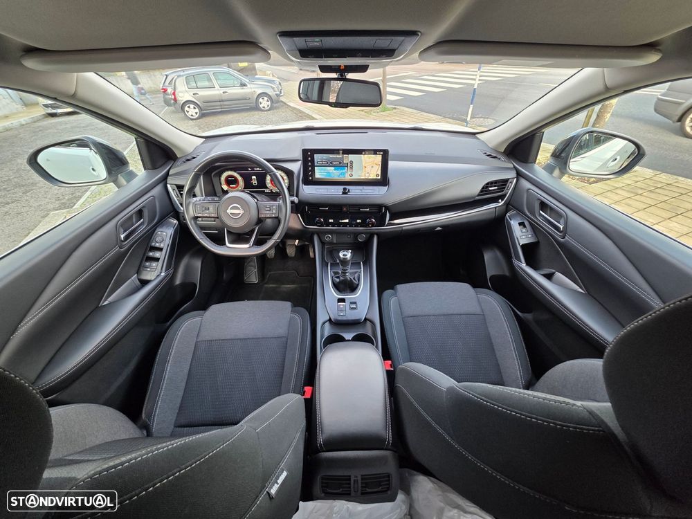 Nissan Qashqai 1.3 DIG-T N-Connecta - 23
