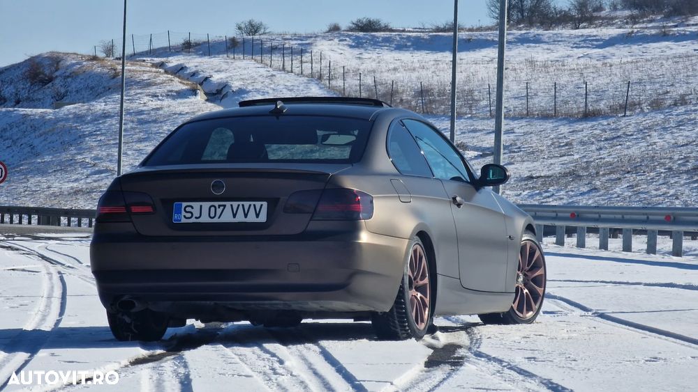 BMW Seria 3 320d DPF Aut. - 11