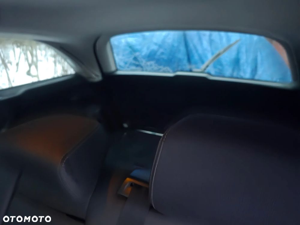 Mercedes-Benz Klasa E 200 BlueTEC 7G-TRONIC Avantgarde - 13