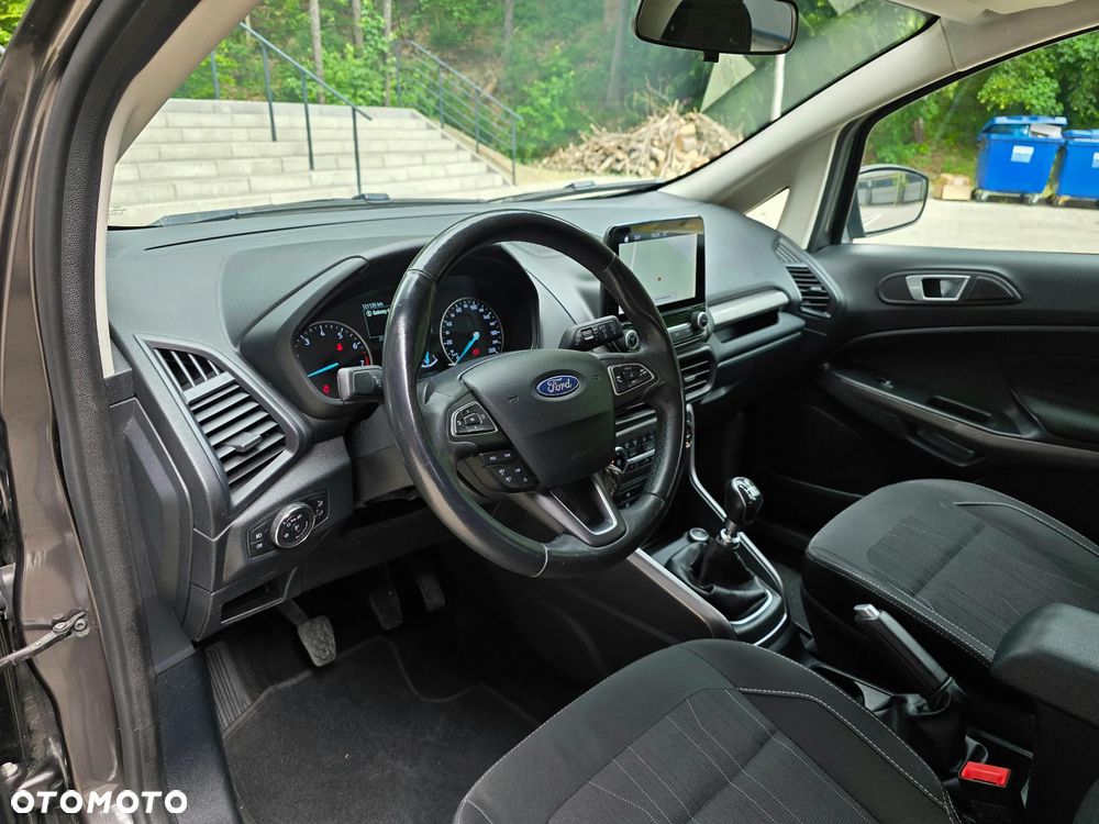 Ford EcoSport - 24