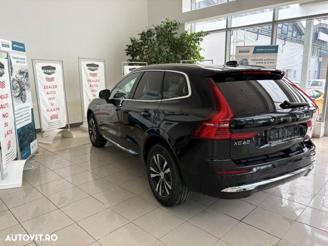 VOLVO XC60 2023 — imagine 4