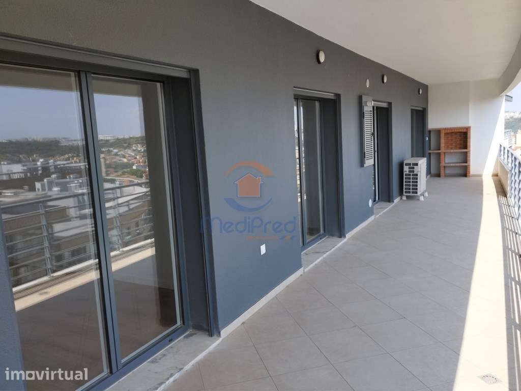 Duplex T3+1 com TERRAÇO de 103 m2 | Colinas do Cruzeiro, Odivelas - Grande imagem: 5/42