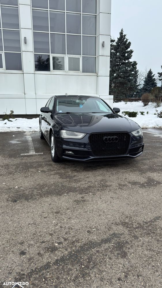 Audi A4 2.0 TDI DPF S line Sportpaket - 1
