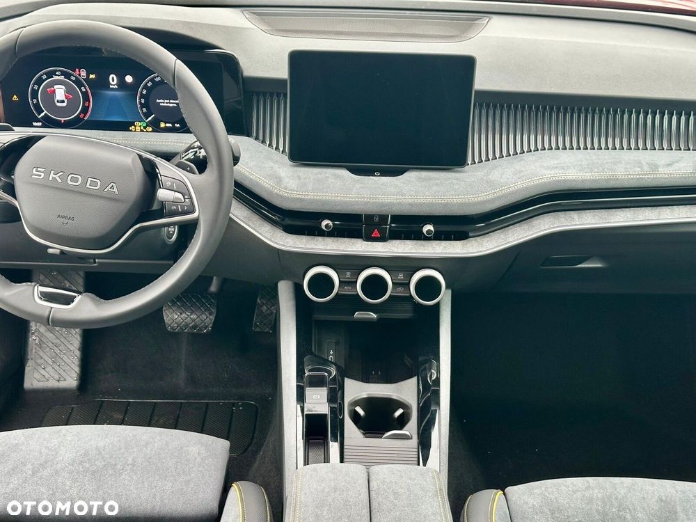 Skoda Superb 2.0 TSI Edition 130 DSG - 14