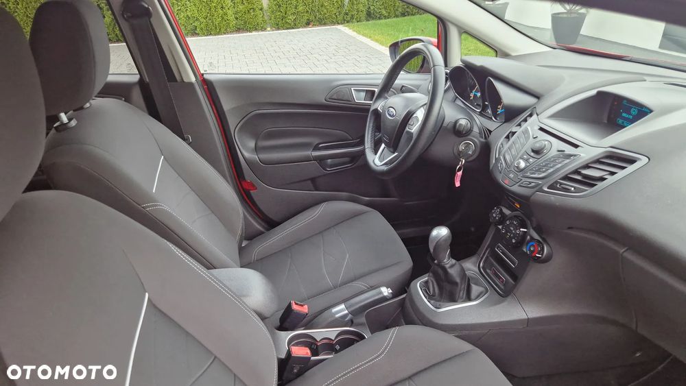 Ford Fiesta ver-1-0-ecoboost-s-s-titanium - 11