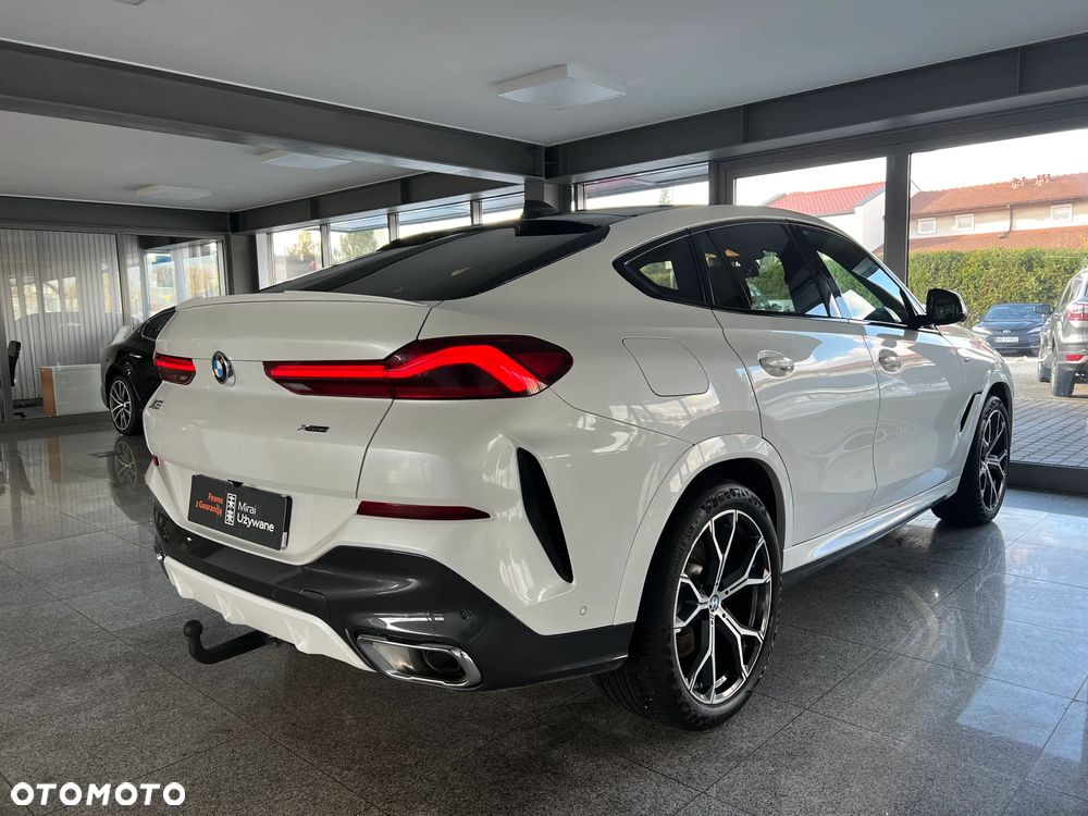 BMW X6 - 18