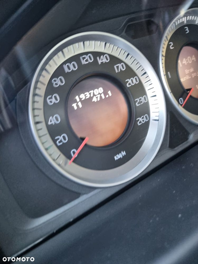 Volvo V70 - 11