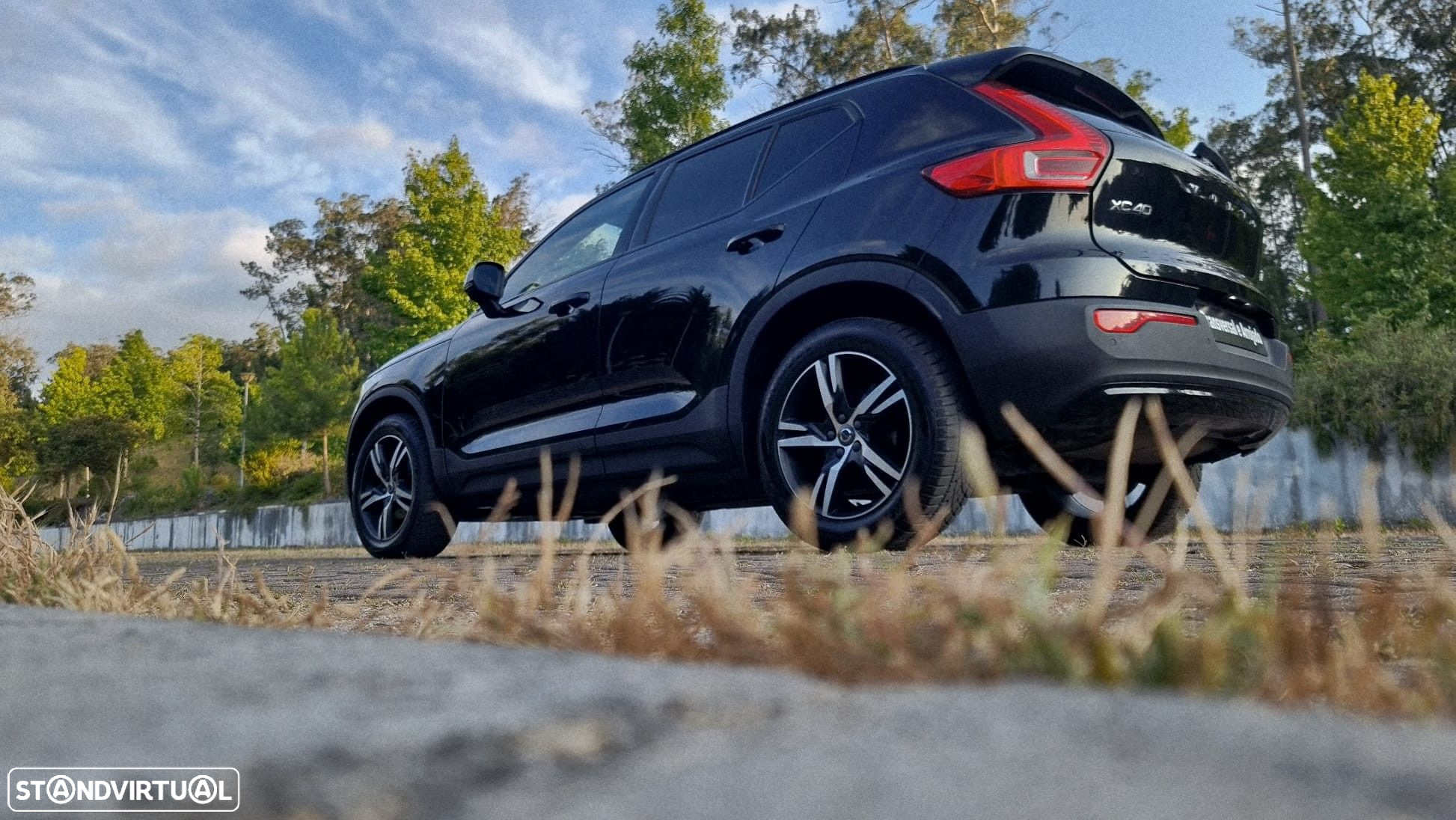 Volvo XC 40 1.5 T2 R-Design Geartronic - 17