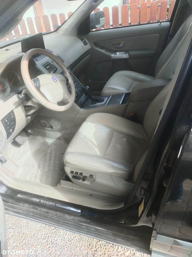 Volvo XC 90 D5 AWD Executive - 19