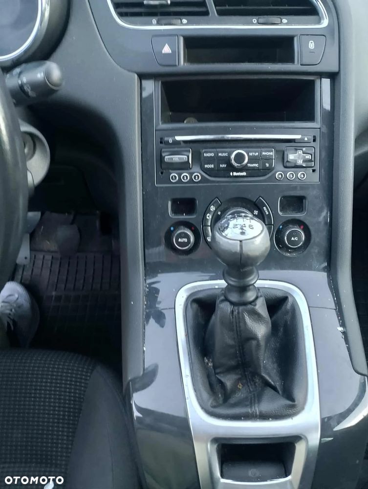 Peugeot 5008 1.6 BlueHDi Active 7os - 14