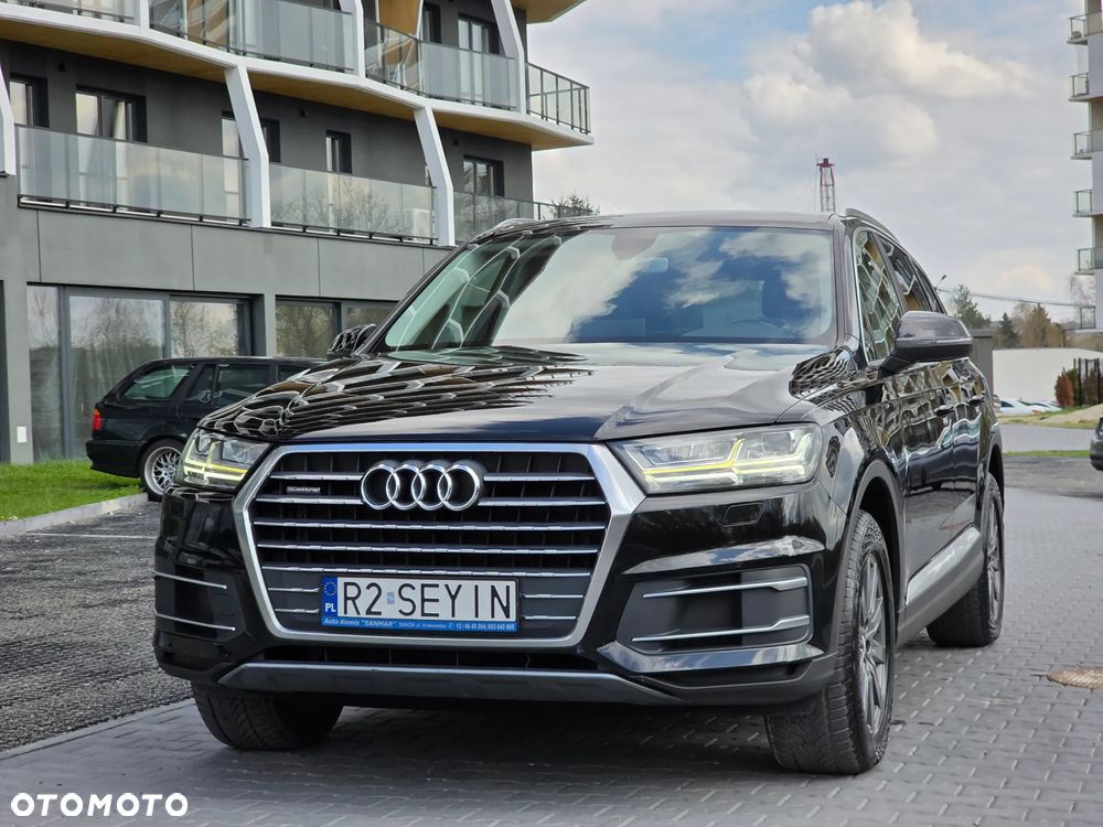 Audi Q7 - 11