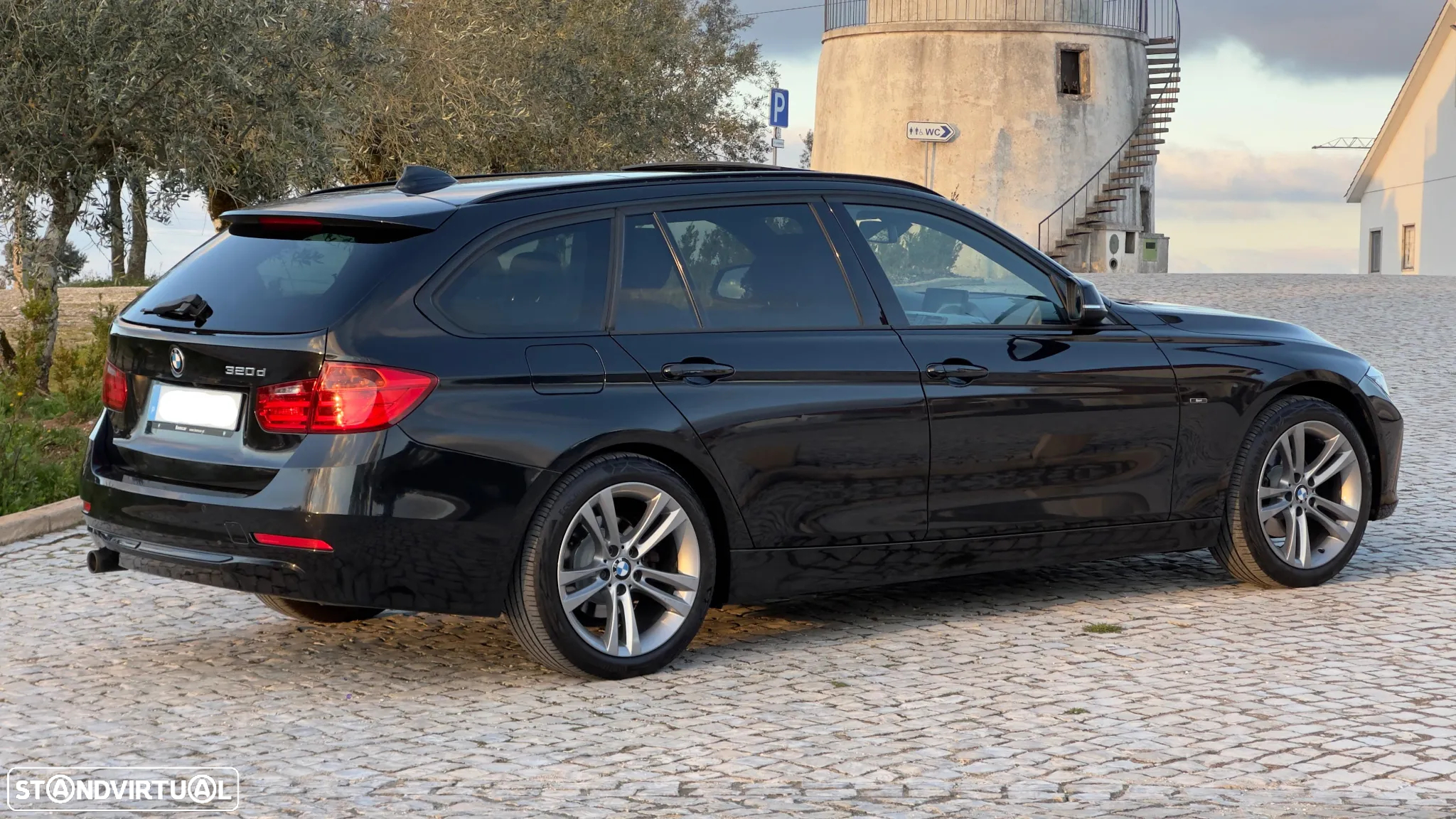 BMW 320 d Touring Auto Line Sport - 28