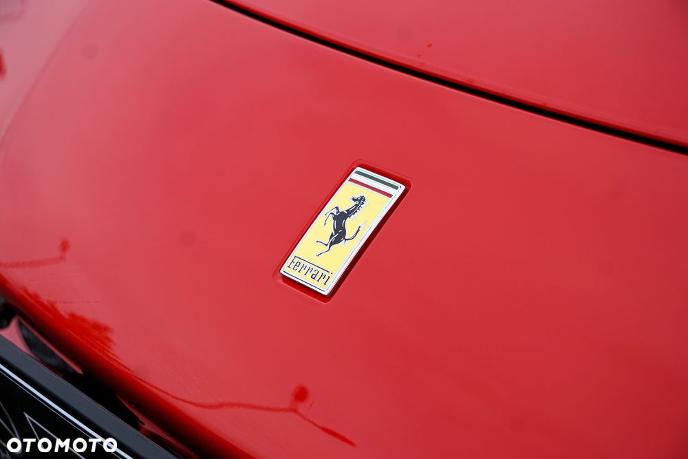 Ferrari 296 GTB - 12