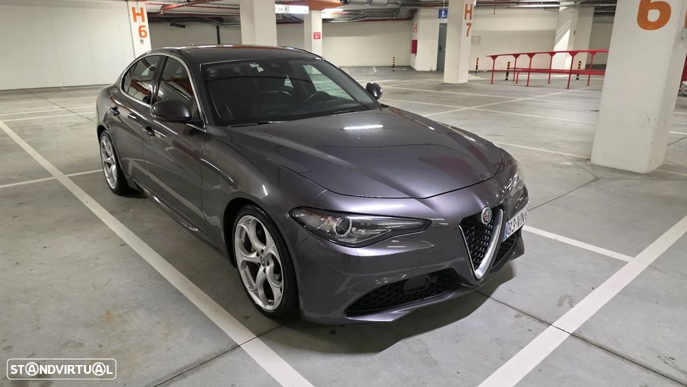 Alfa Romeo Giulia 2.2 D Super AT8 - 6