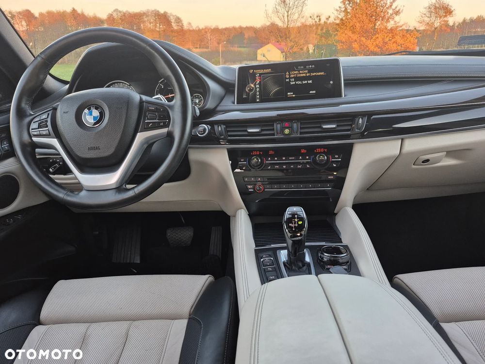 BMW X6 xDrive40d - 33