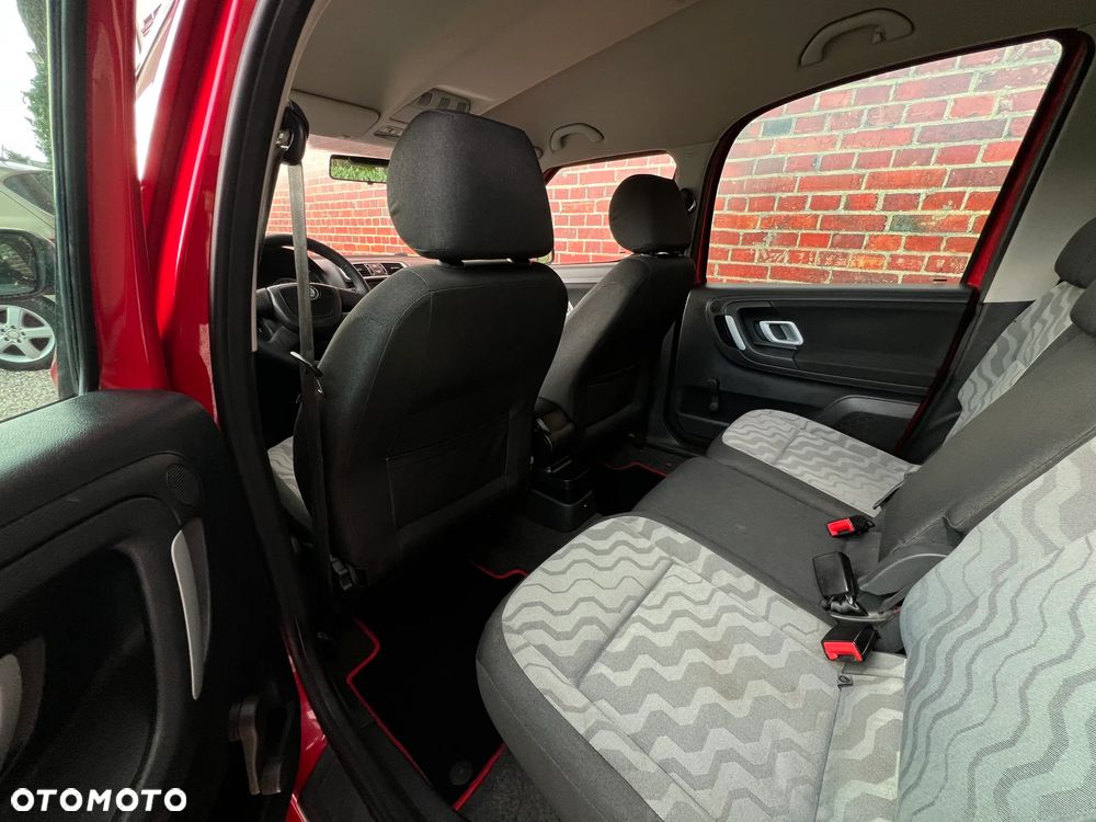 Skoda Roomster - 14