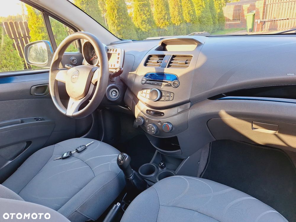 Chevrolet Spark 1.0 LS+ - 8