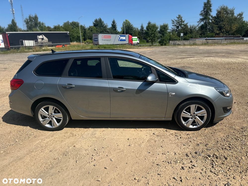 Opel Astra 1.4 Turbo Sports Tourer 150 Jahre - 7