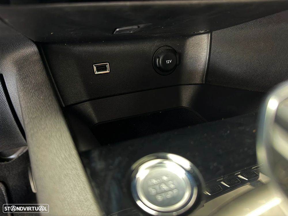 Peugeot 5008 PureTech 130 EAT8 Stop & Start Allure - 28