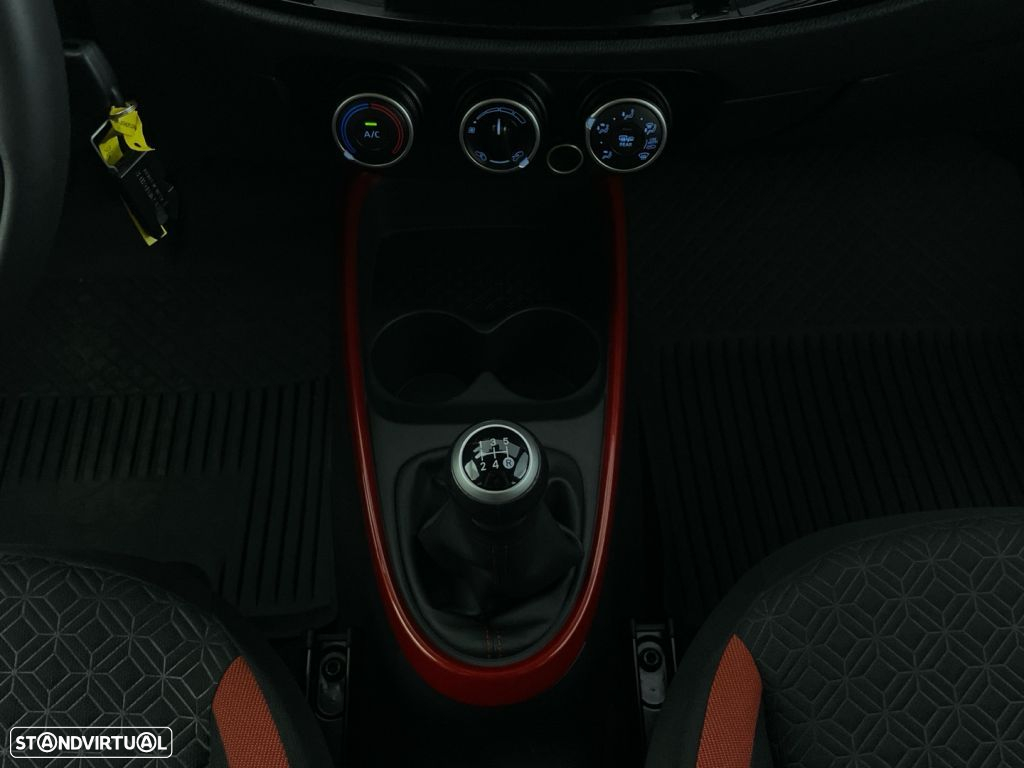 Toyota Aygo X 1.0 Envy - 17