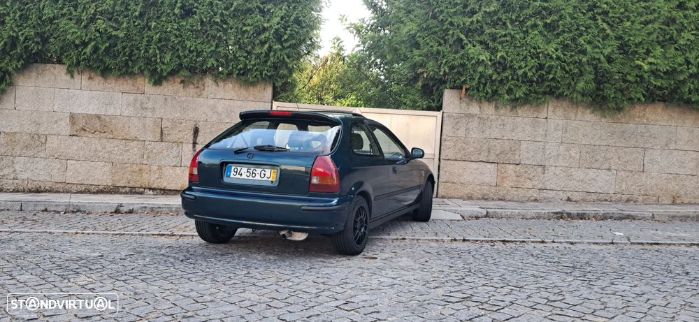 Honda Civic 1.5i LS - 7