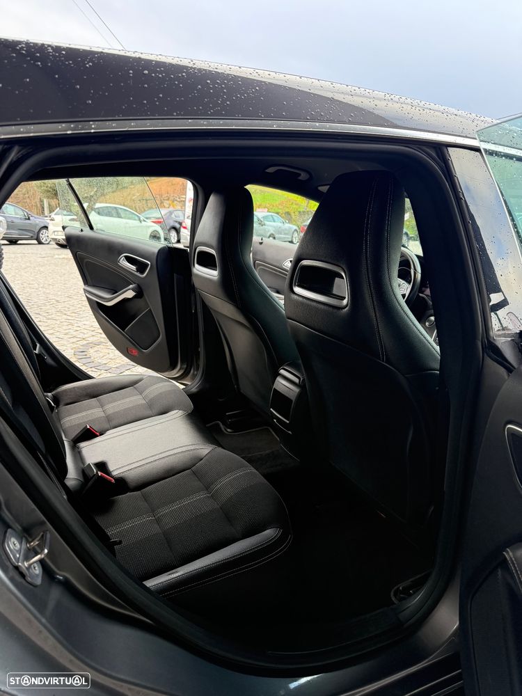 Mercedes-Benz CLA 180 d Shooting Brake Urban - 8