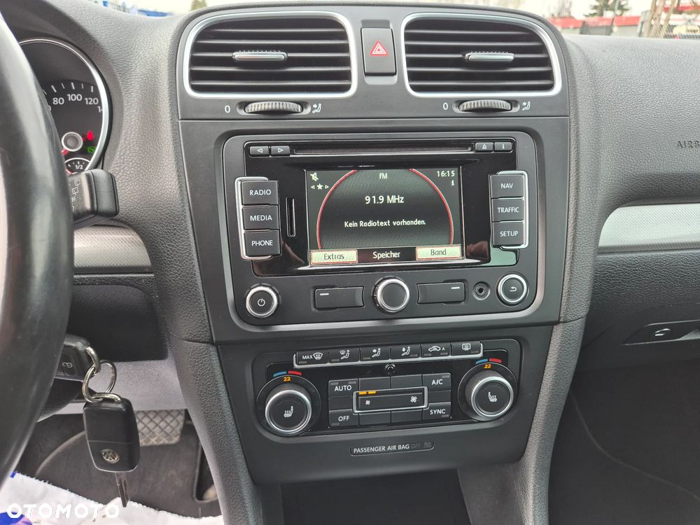 Volkswagen Golf 2.0 TDI DPF DSG MATCH - 35