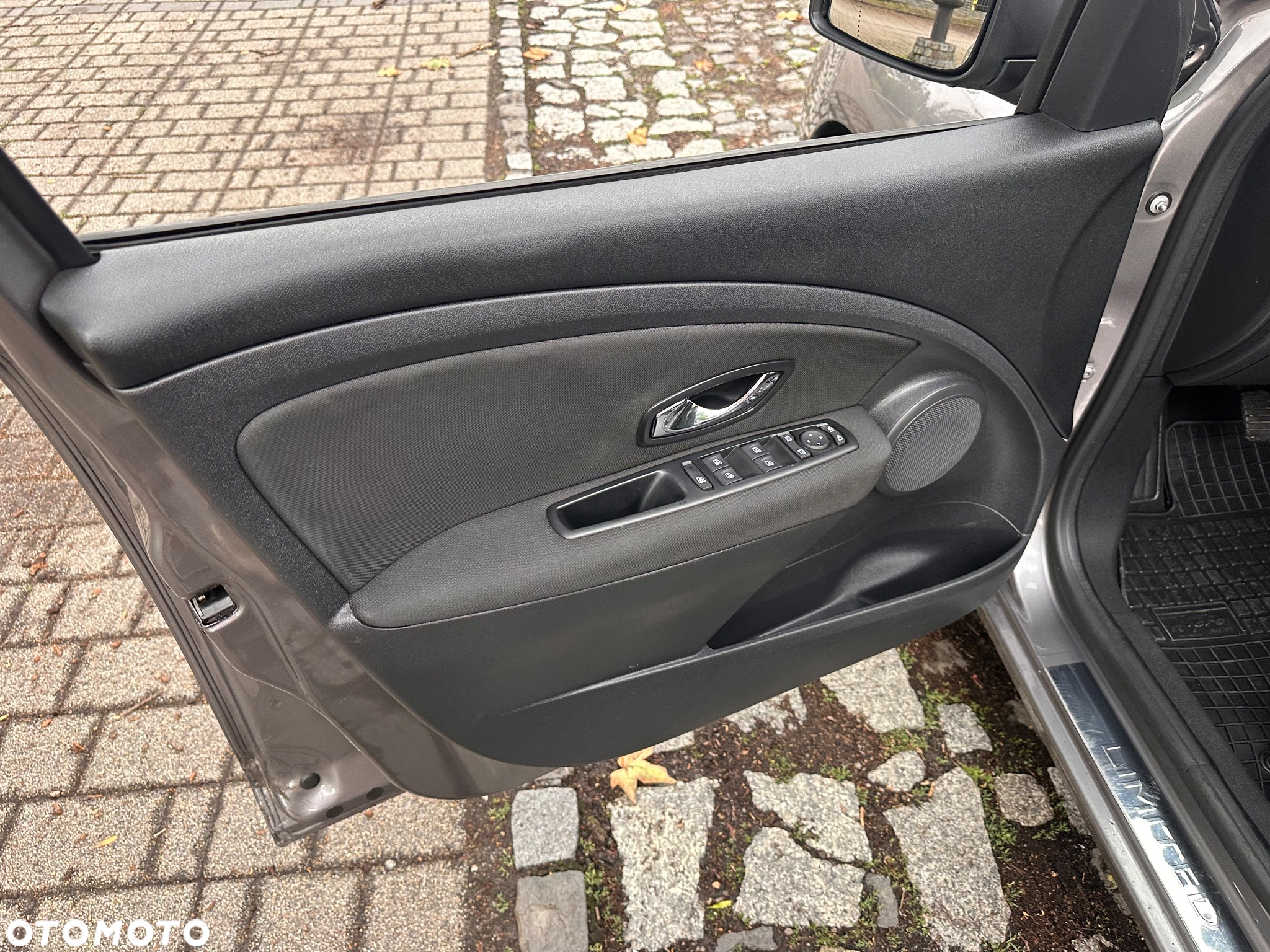 Renault Fluence 1.5 dCi Life - 10