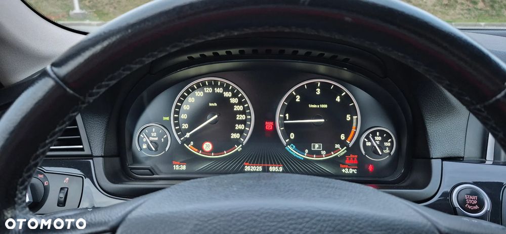 BMW Seria 5 520d - 9