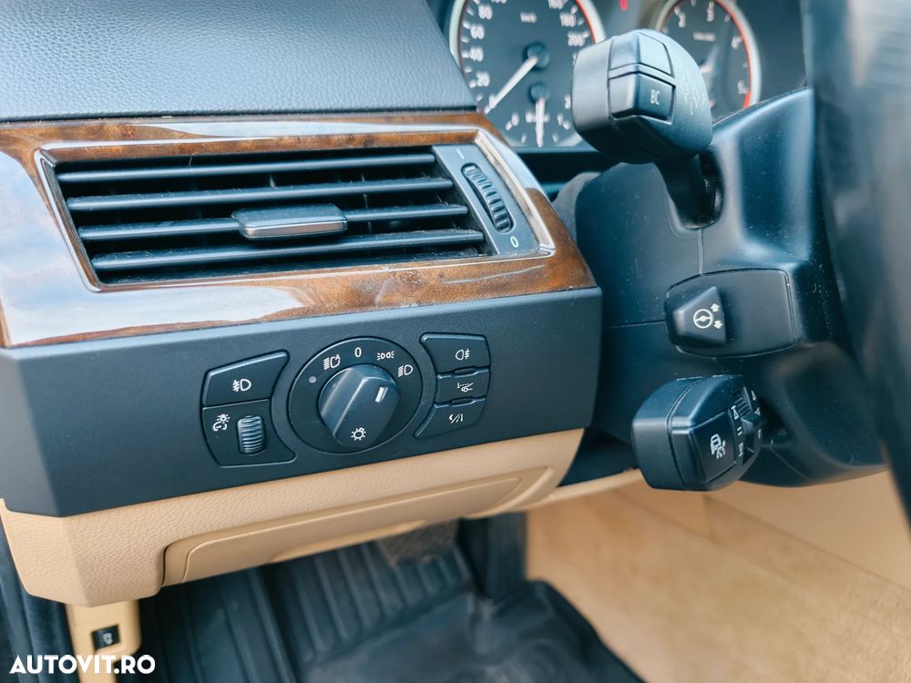 BMW Seria 5 530d Aut. - 14