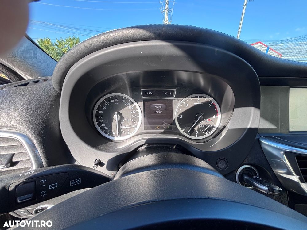 Infiniti QX30 - 10