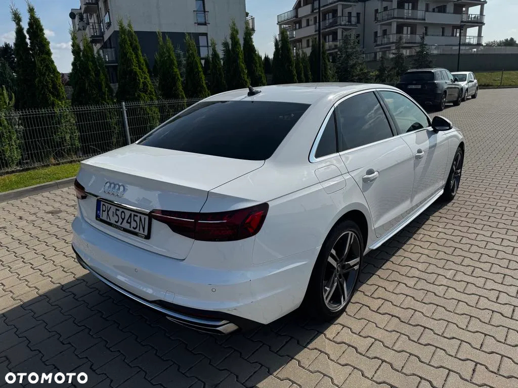 Audi A4 - 5