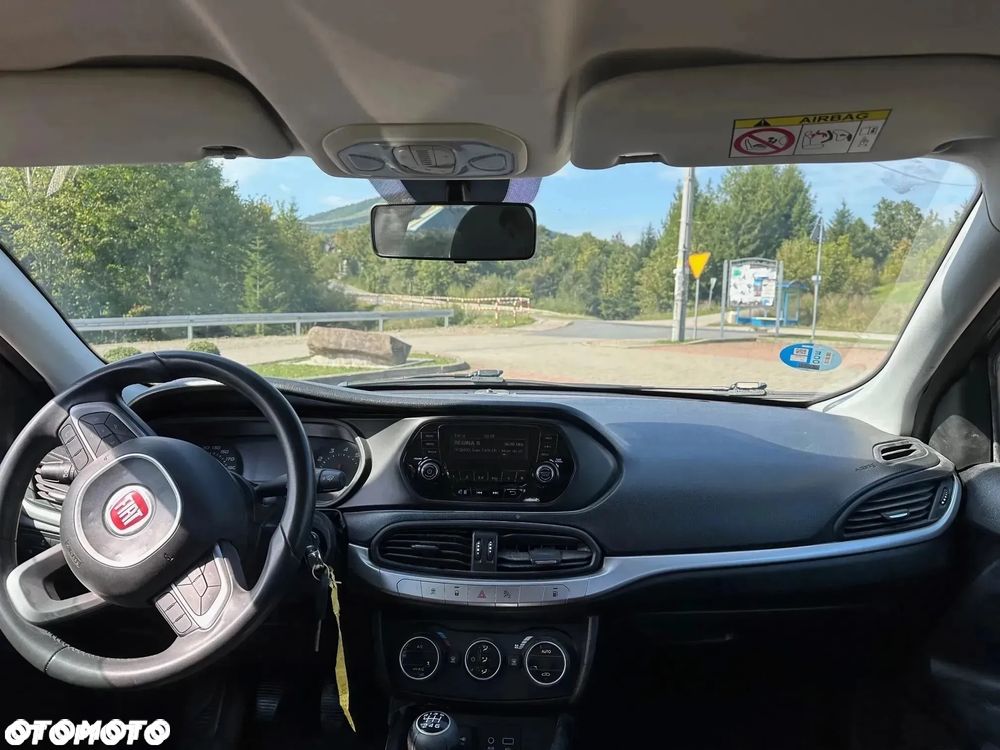 Fiat Tipo 1.4 T-Jet Easy - 11