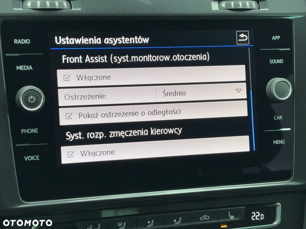 Volkswagen Golf 1.6 TDI BMT Comfortline - 22