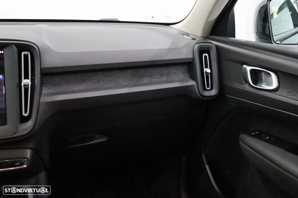 Volvo XC 40 1.5 T2 Inscription - 32