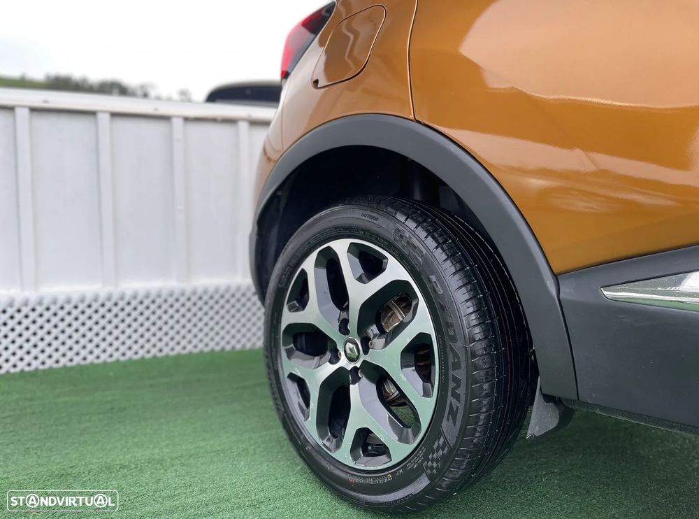 Renault Captur 0.9 TCE Exclusive - 25