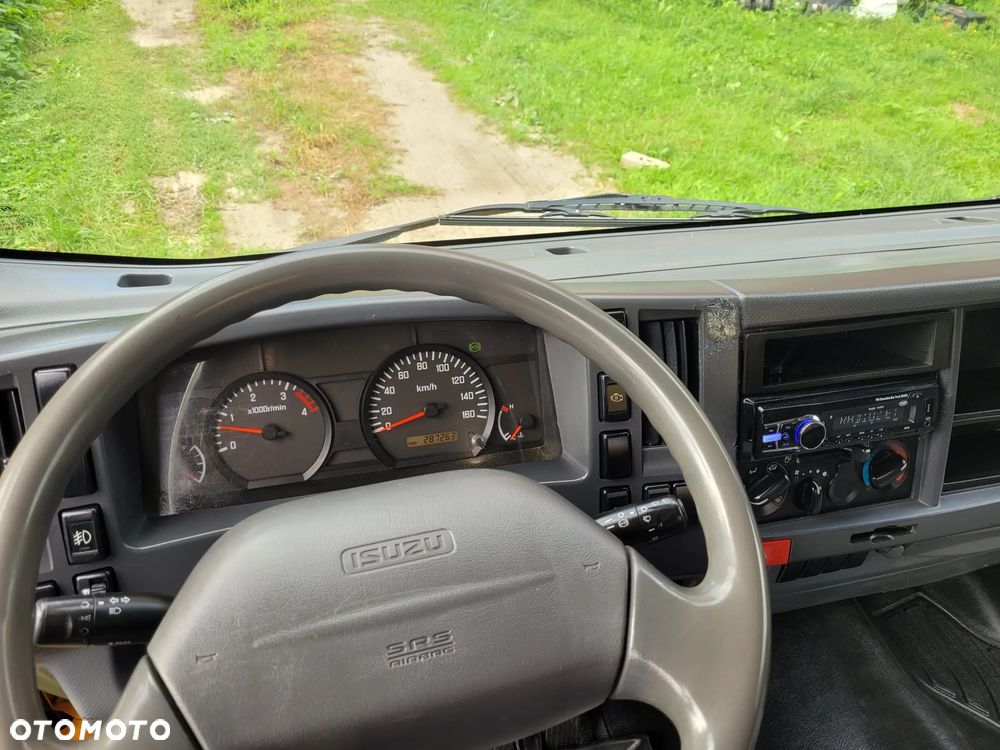 Isuzu Serie N - 8
