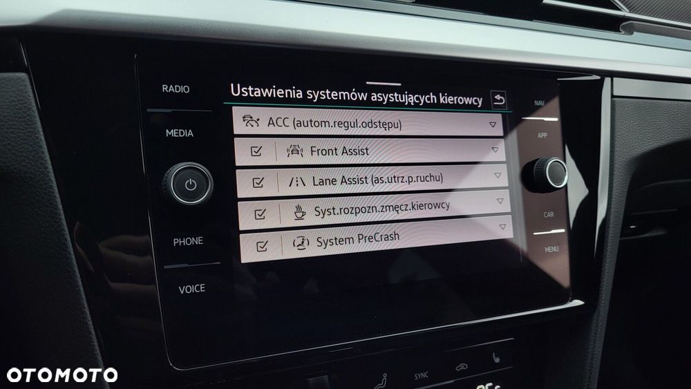 Volkswagen Arteon - 34
