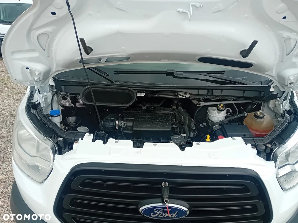 Ford Transit - 27