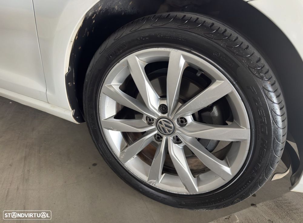 VW Golf Variant 1.6 TDi Highline - 23