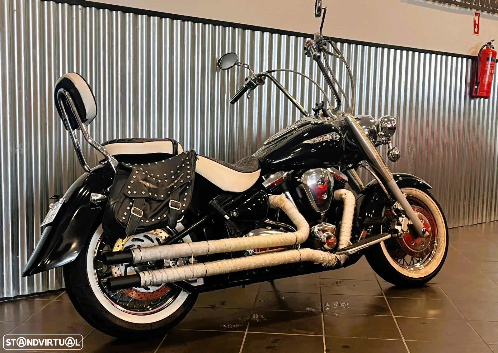 Yamaha XVS Wildstar 1600 - 10