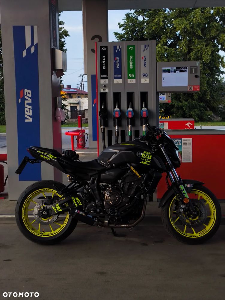 Yamaha MT - 18