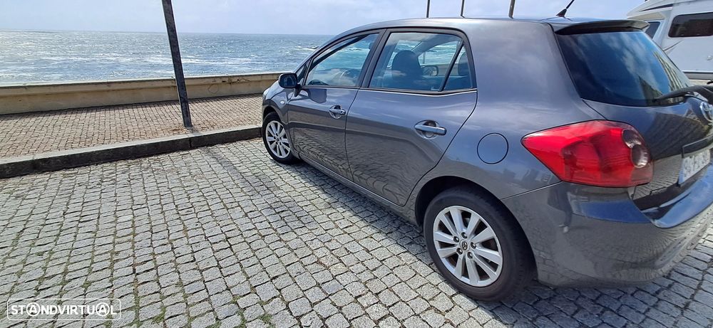 Toyota Auris 1.4 D-4D Sol - 7