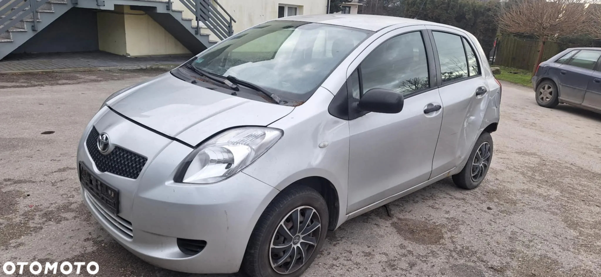 Toyota YARIS II 1E7 błotnik prawy tył - 3