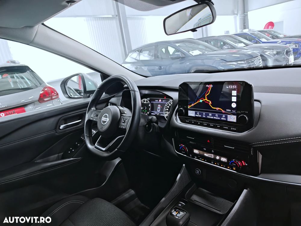 Nissan Qashqai 1.3 l MHEV X-Tronic Acenta - 9