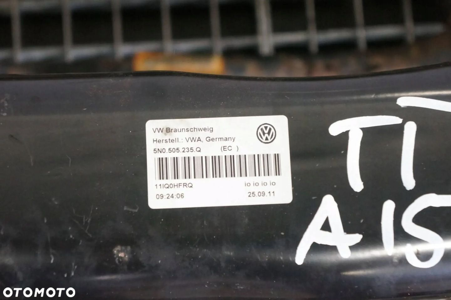 BELKA ZAWIESZENIA SANKI KOŁYSKA TYŁ 4X4 AUDIT TT 8J A3 QUATTRO 5N0505235Q - 6
